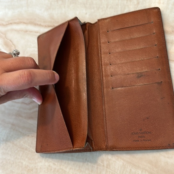 SALE!! Authentic LV Long Brown Monogram Wallet - Picture 9 of 17